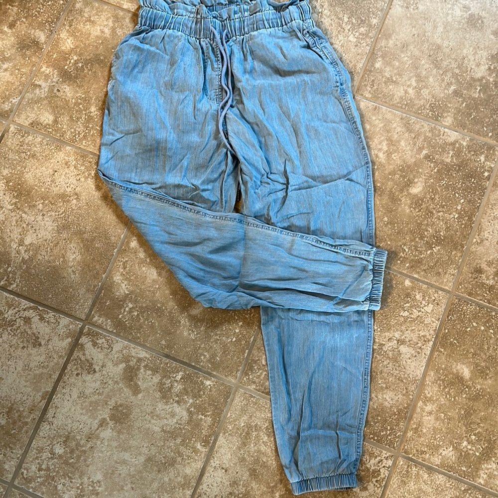 Super soft denim jogger size medium